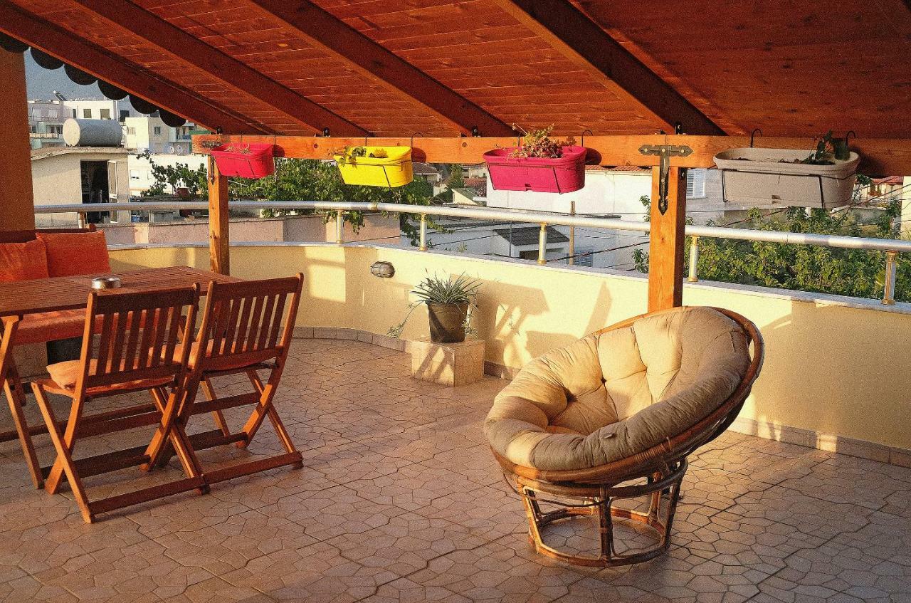 Friends Terrace Appartement Tirana Buitenkant foto